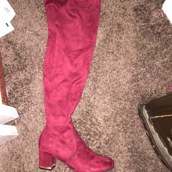 Boots - Picture 1 of 4